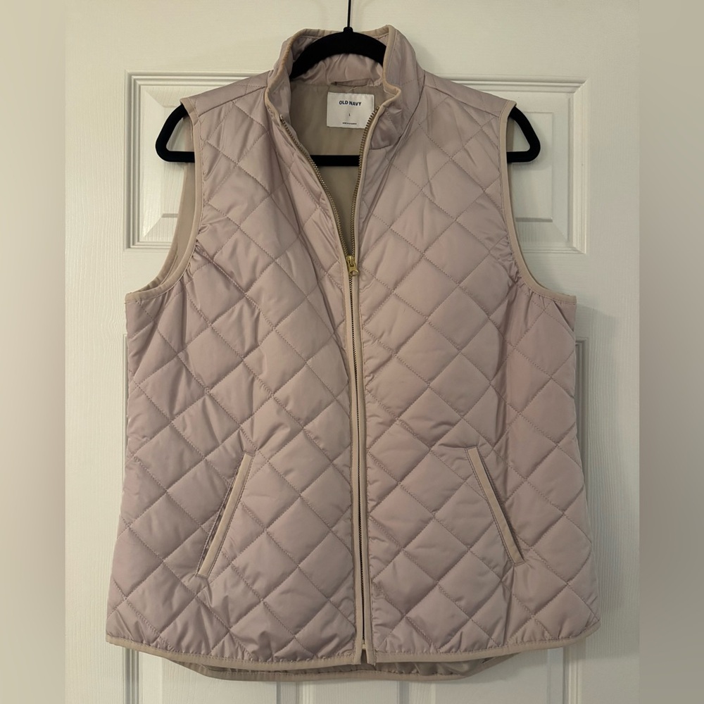 Old Navy Women's Quilted Vest - Tan